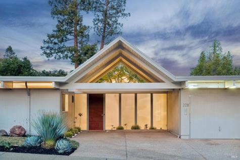 228 Mount Shasta Drive San Rafael CA 94903
