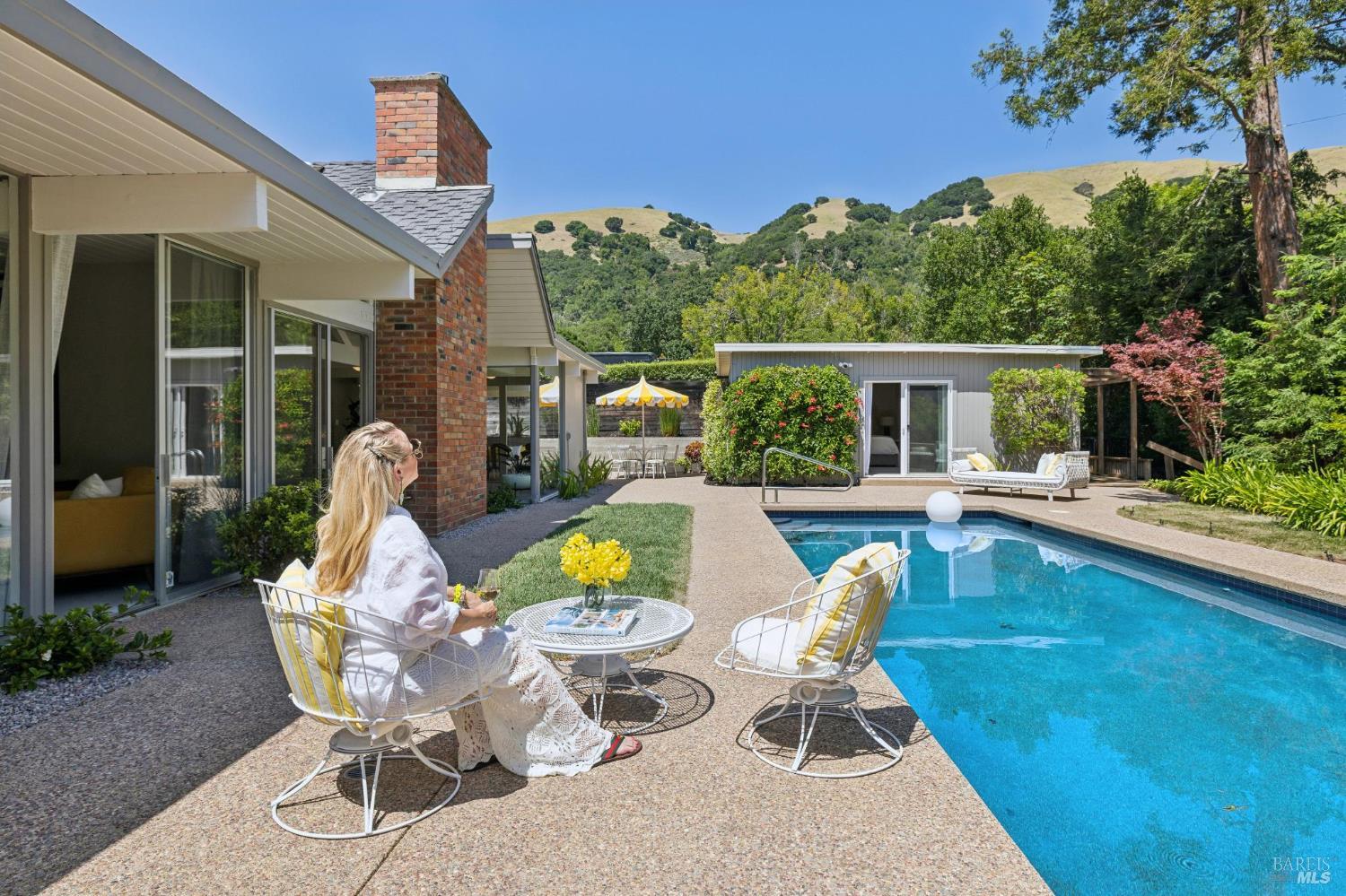 228 Mount Shasta Drive San Rafael CA 94903