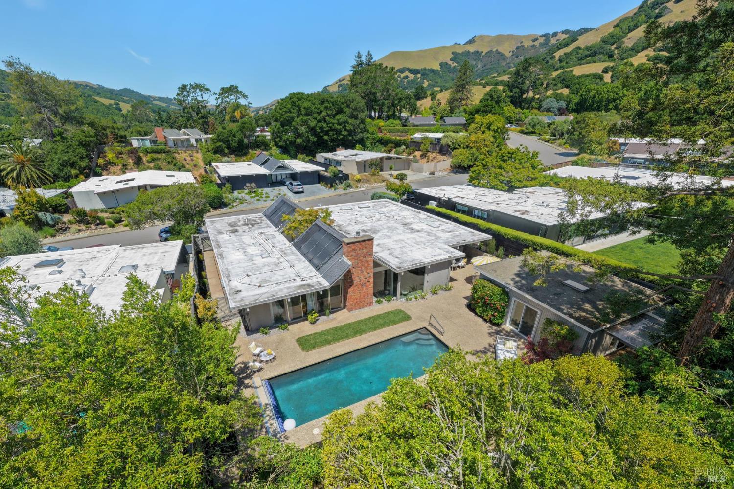 228 Mount Shasta Drive San Rafael CA 94903