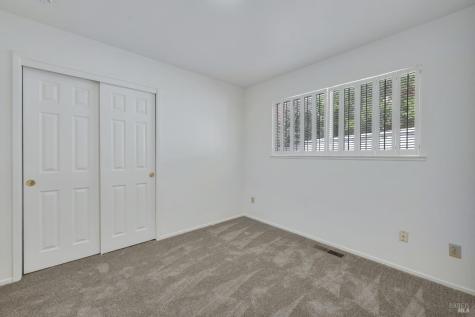 2040 Parrish Drive Santa Rosa CA 95404