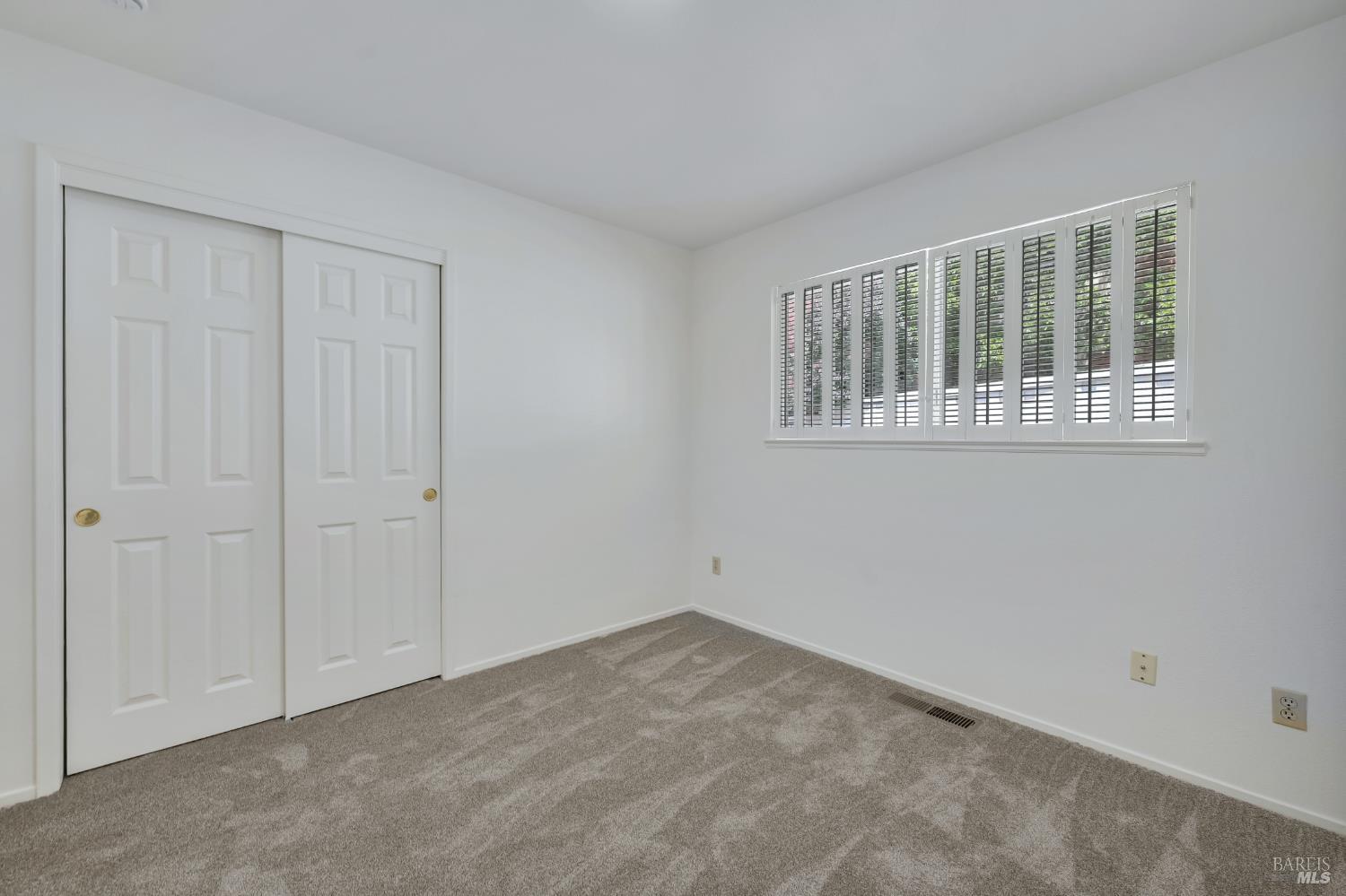 2040 Parrish Drive Santa Rosa CA 95404