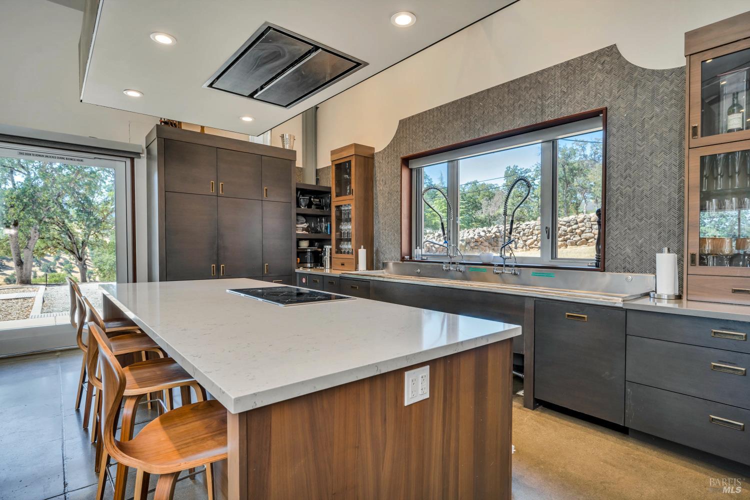 500 Old Long Valley Road Clearlake Oaks CA 95423