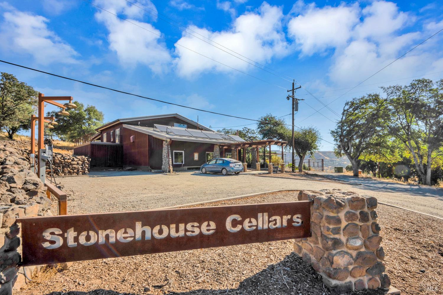 500 Old Long Valley Road Clearlake Oaks CA 95423