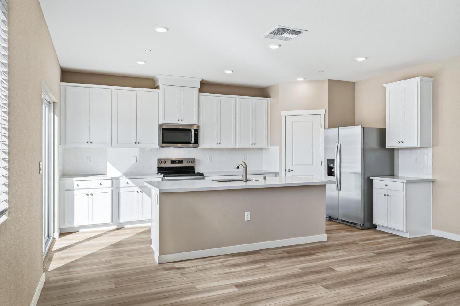 3308 Dillion Way Denair CA 95316