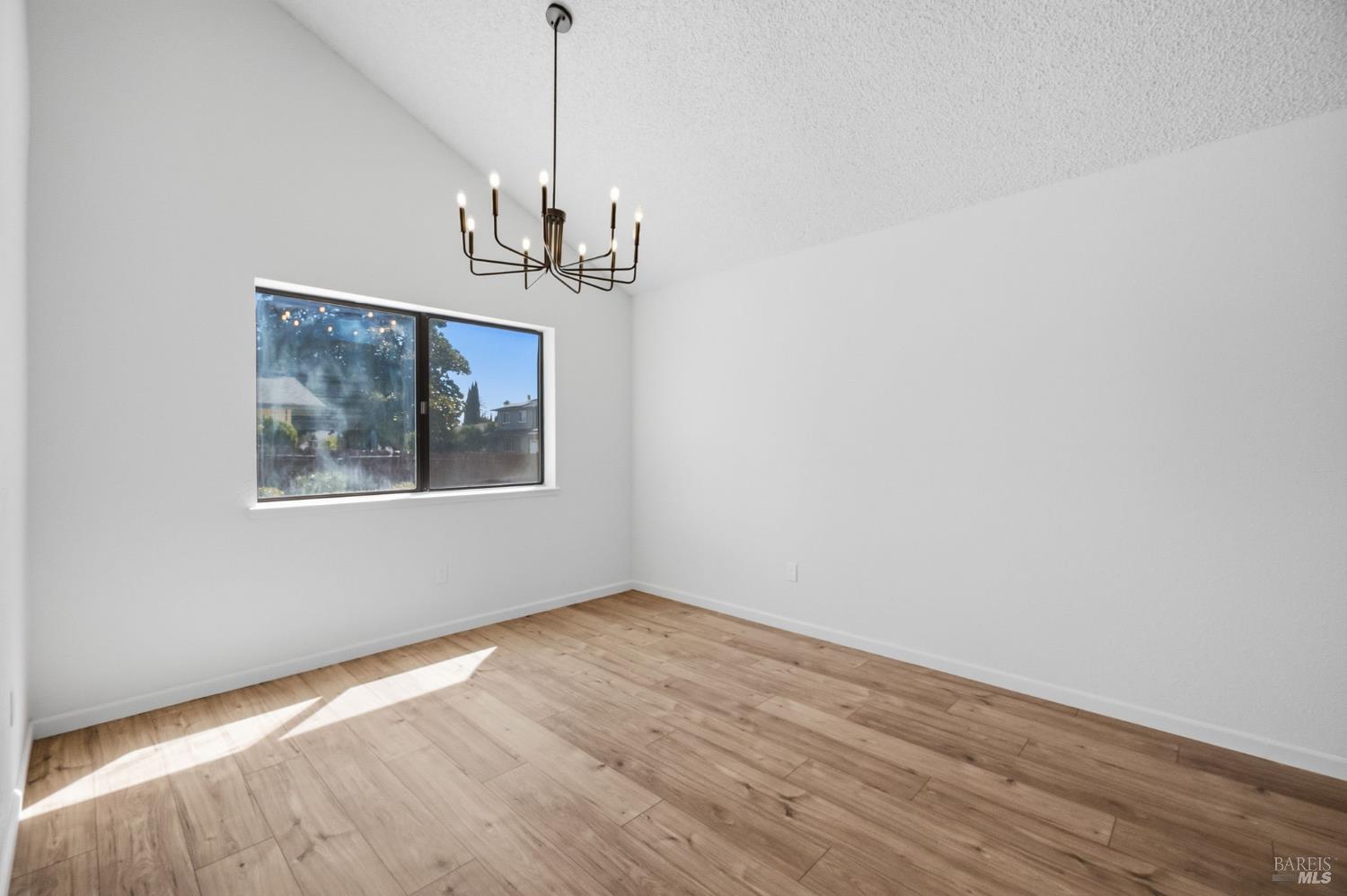 1101 Canary Drive Suisun City CA 94585