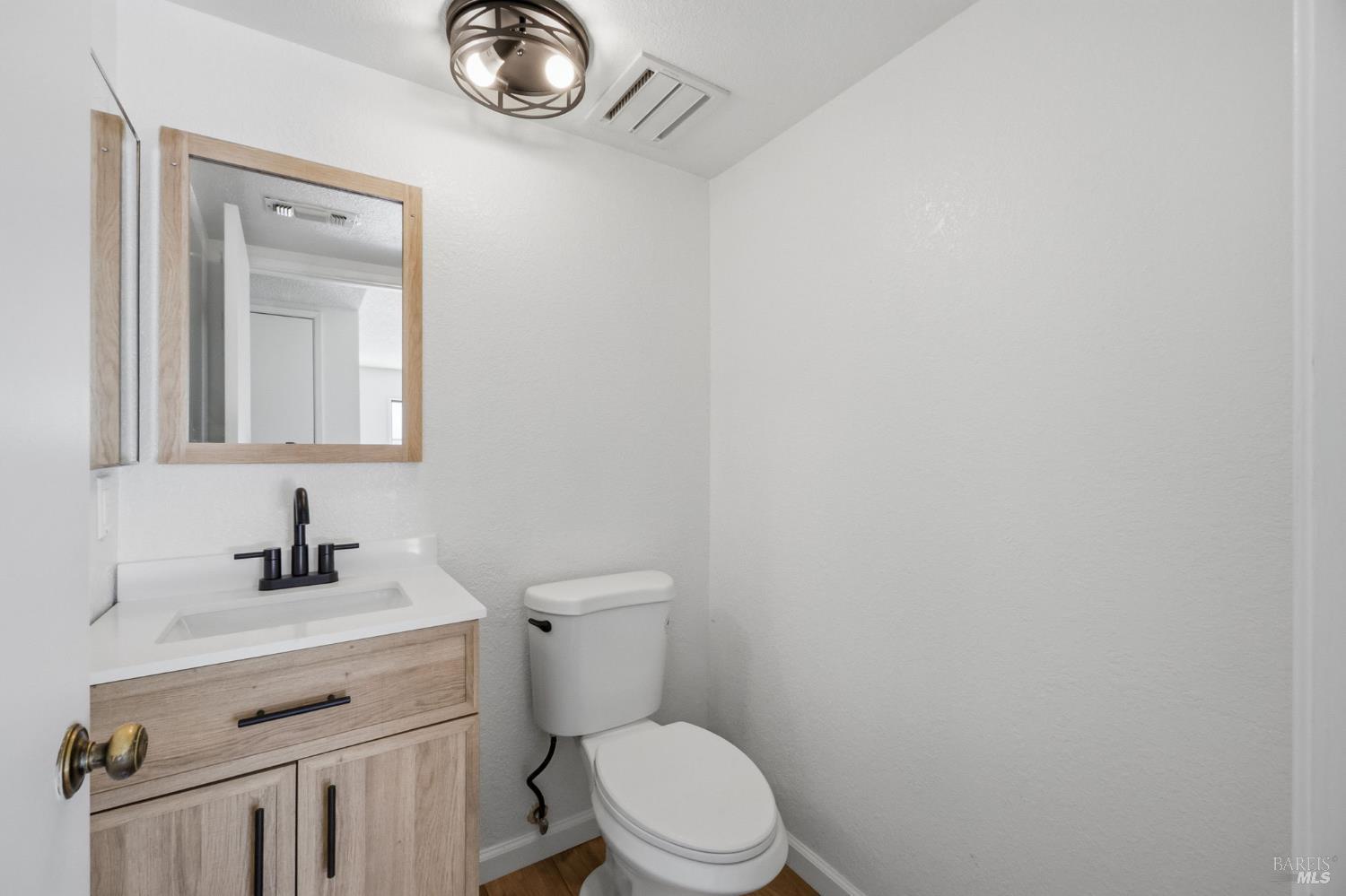 1101 Canary Drive Suisun City CA 94585