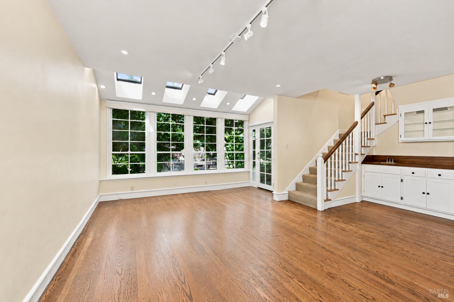 1431 Manzanita Avenue Santa Rosa CA 95404