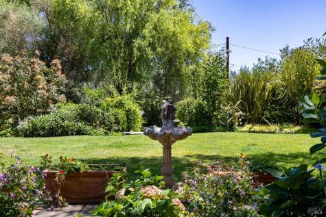 1431 Manzanita Avenue Santa Rosa CA 95404