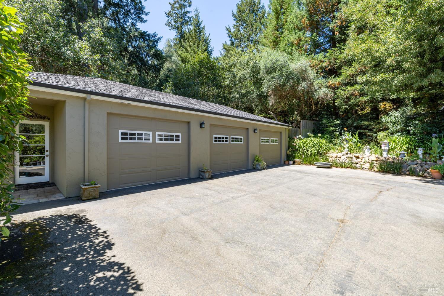1431 Manzanita Avenue Santa Rosa CA 95404