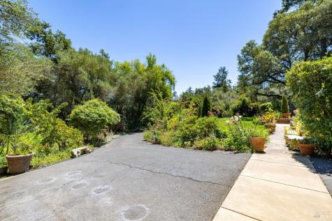 1431 Manzanita Avenue Santa Rosa CA 95404