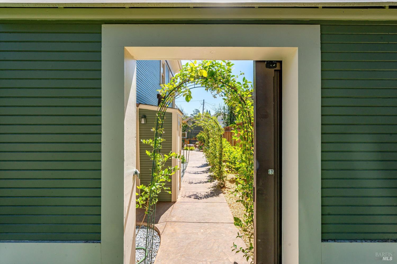 376 Randolph Street Napa CA 94559