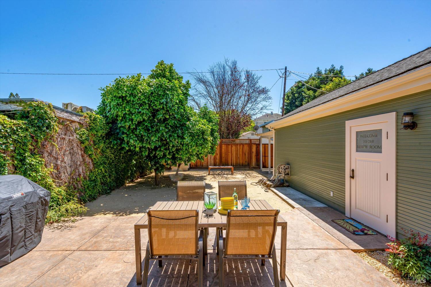 376 Randolph Street Napa CA 94559