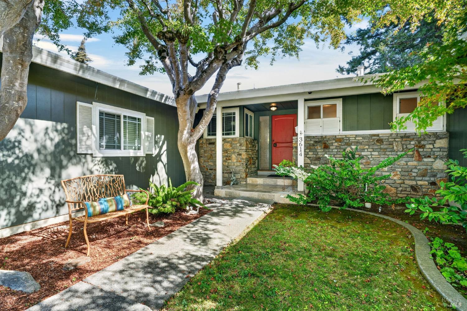 3614 Newark Drive Napa CA 94558