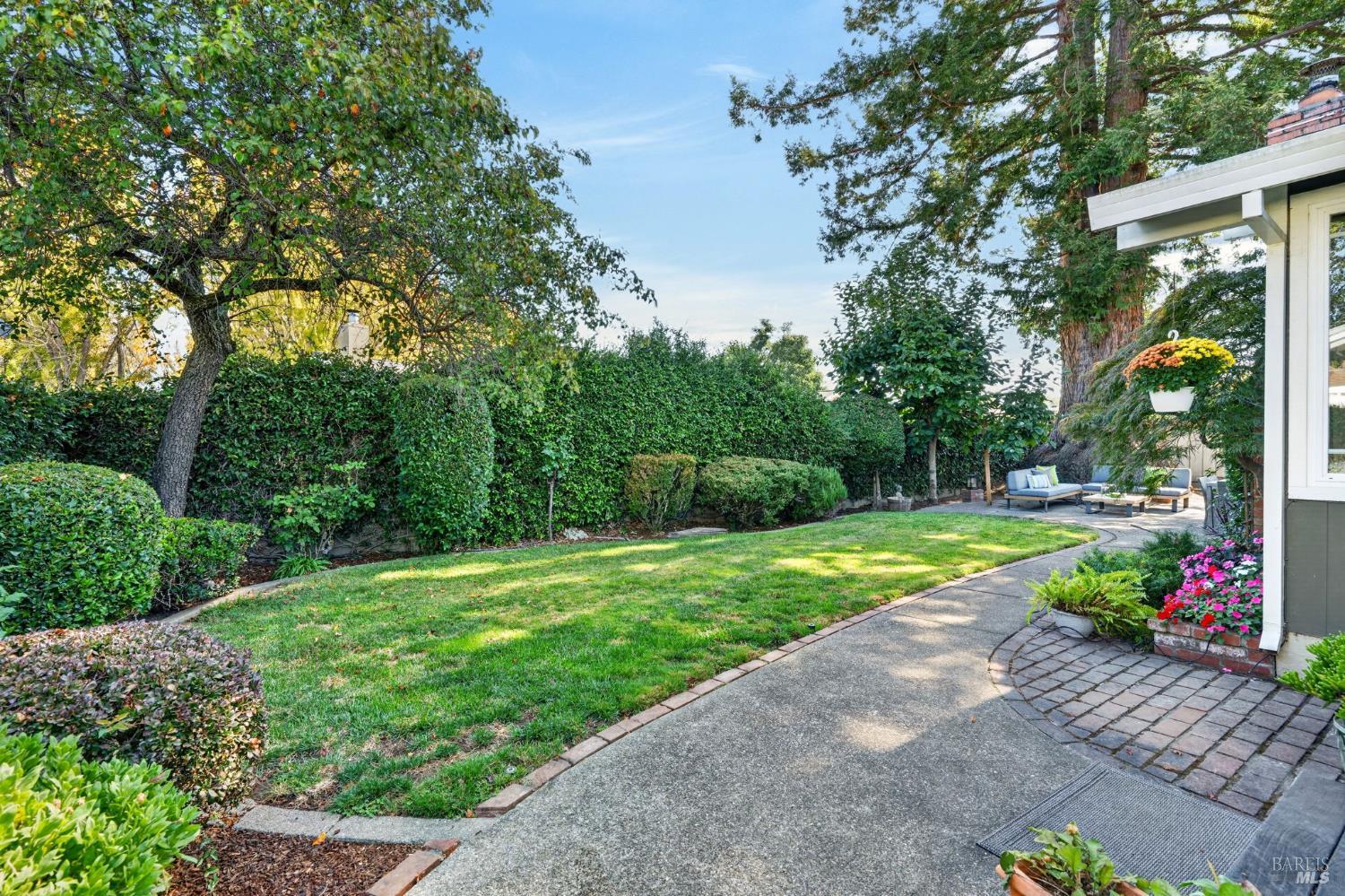 3614 Newark Drive Napa CA 94558