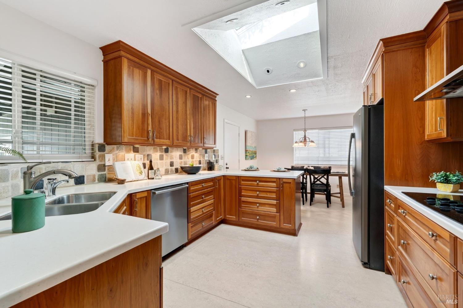 3614 Newark Drive Napa CA 94558
