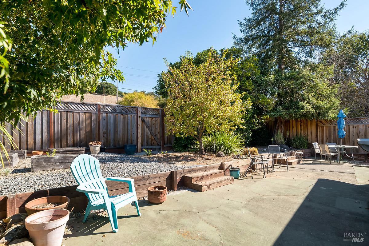 563 Fernando Drive Novato CA 94945