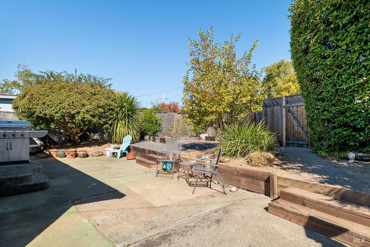 563 Fernando Drive Novato CA 94945