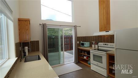 12062 Mead Middletown CA 95461