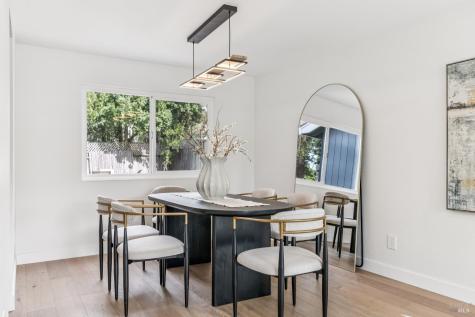 113 Greenridge Court Petaluma CA 94952