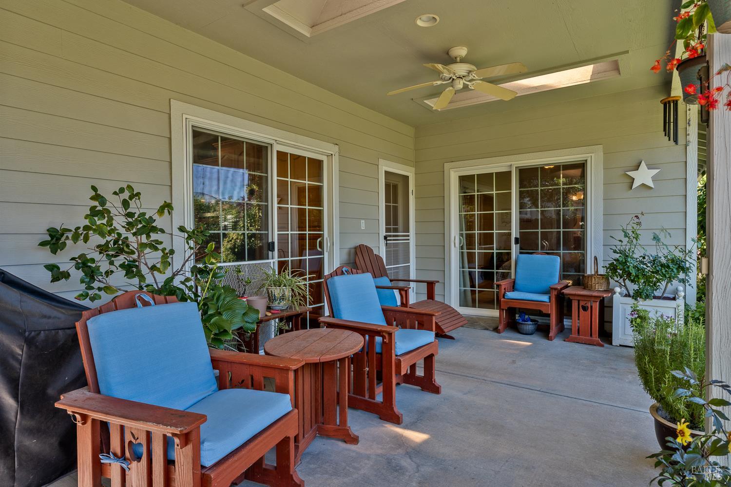 584 Nokomis Drive Ukiah CA 95482