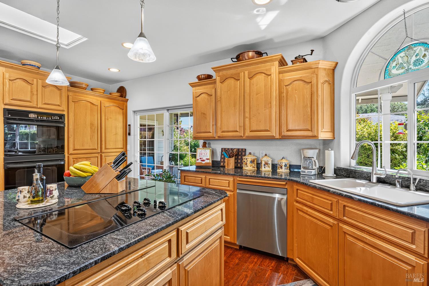 584 Nokomis Drive Ukiah CA 95482
