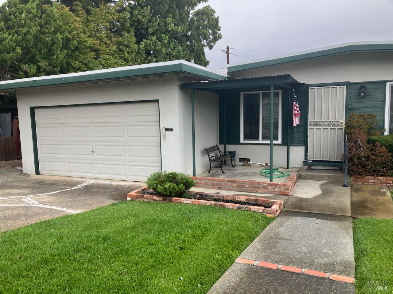 108 San Gorgonio Avenue Vallejo CA 94589