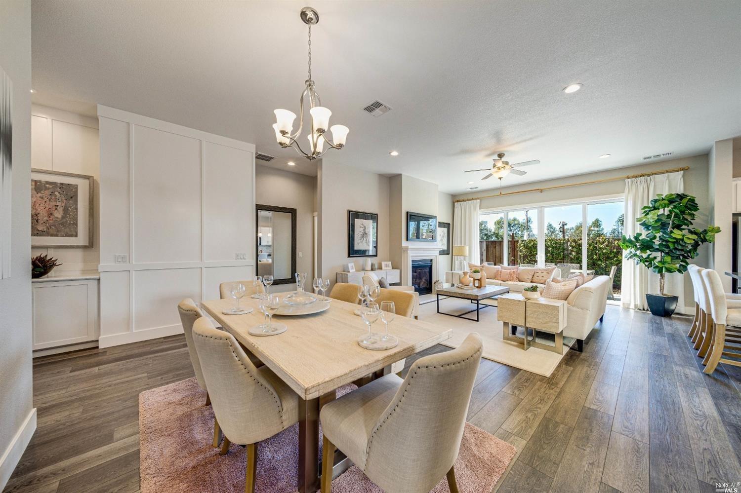 1007 Del Roble Lane Windsor CA 95492