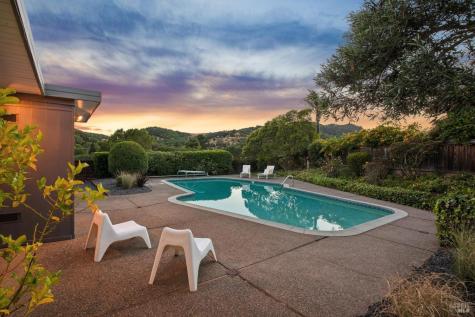 24 Mount Diablo Circle San Rafael CA 94903