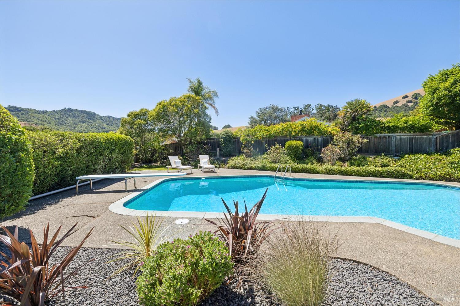 24 Mount Diablo Circle San Rafael CA 94903