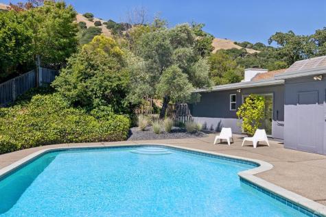 24 Mount Diablo Circle San Rafael CA 94903