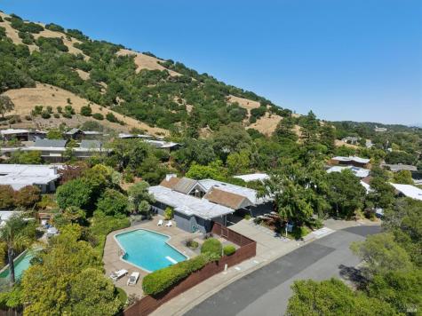 24 Mount Diablo Circle San Rafael CA 94903