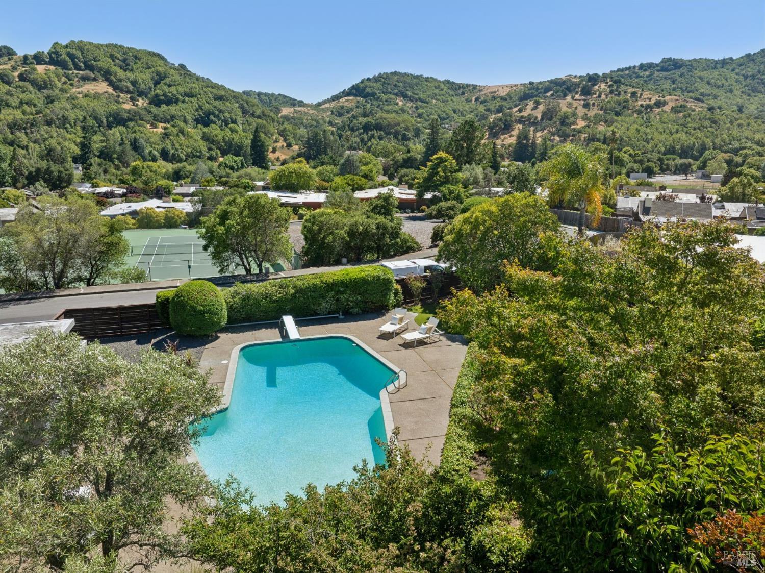 24 Mount Diablo Circle San Rafael CA 94903