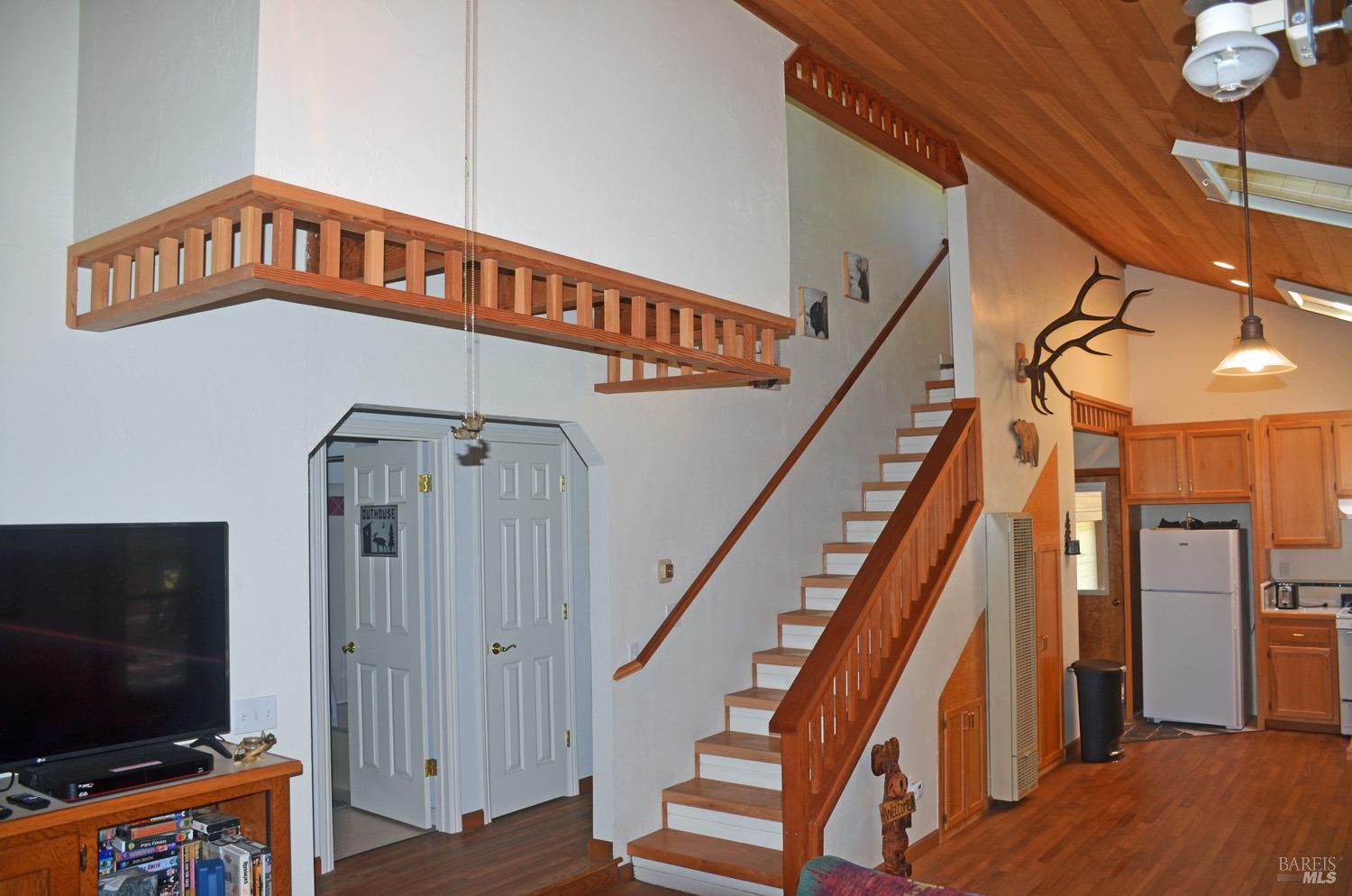 30477 Rodeo Road Potter Valley CA 95469