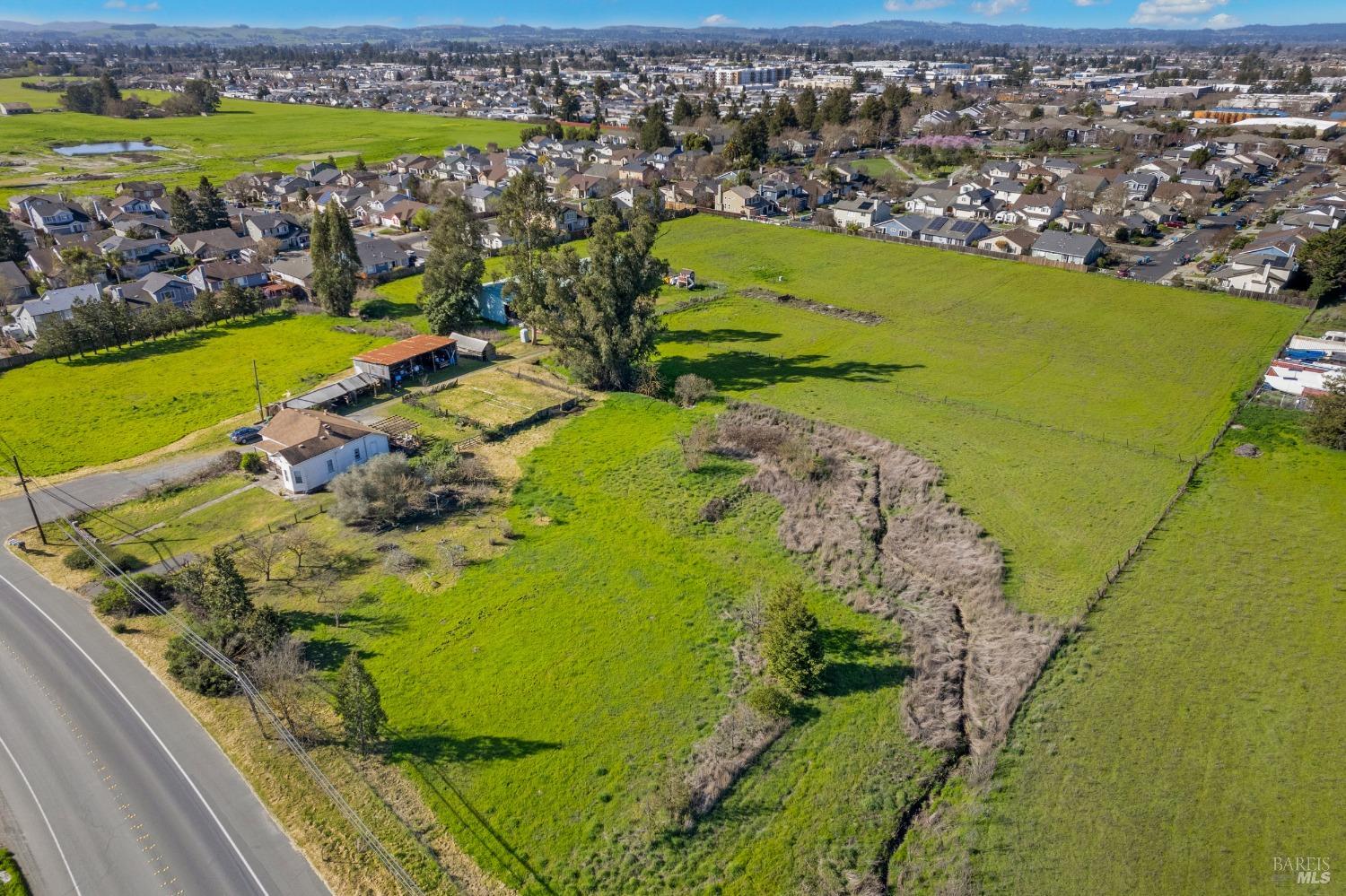 3015 Petaluma Hill Road Santa Rosa CA 95404