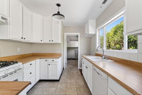 309 N Jefferson Street Cloverdale CA 95425