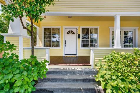 309 N Jefferson Street Cloverdale CA 95425