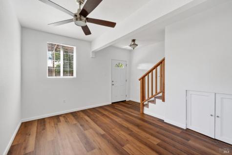 309 N Jefferson Street Cloverdale CA 95425
