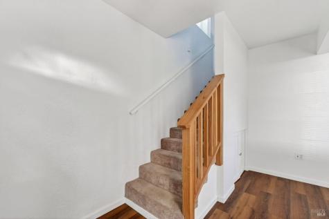 309 N Jefferson Street Cloverdale CA 95425