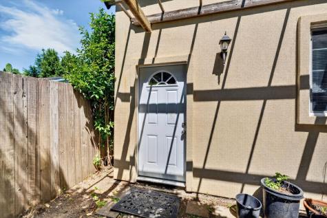 309 N Jefferson Street Cloverdale CA 95425