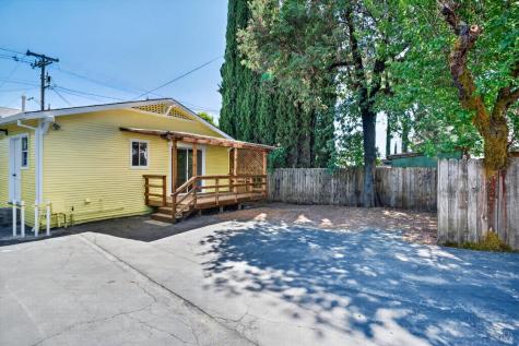 309 N Jefferson Street Cloverdale CA 95425