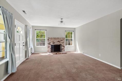 309 N Jefferson Street Cloverdale CA 95425
