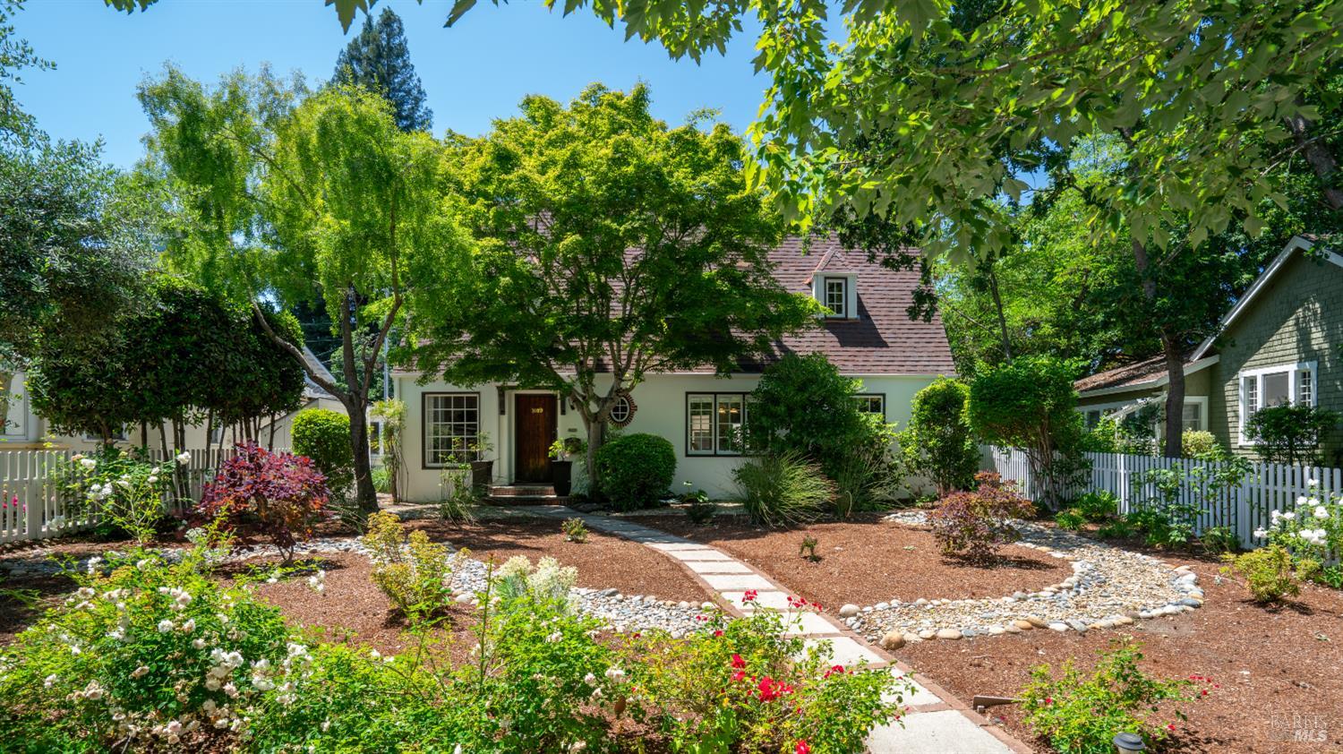 1019 St Helena Avenue Santa Rosa CA 95404