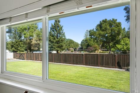 199 Bailhache Avenue Healdsburg CA 95448