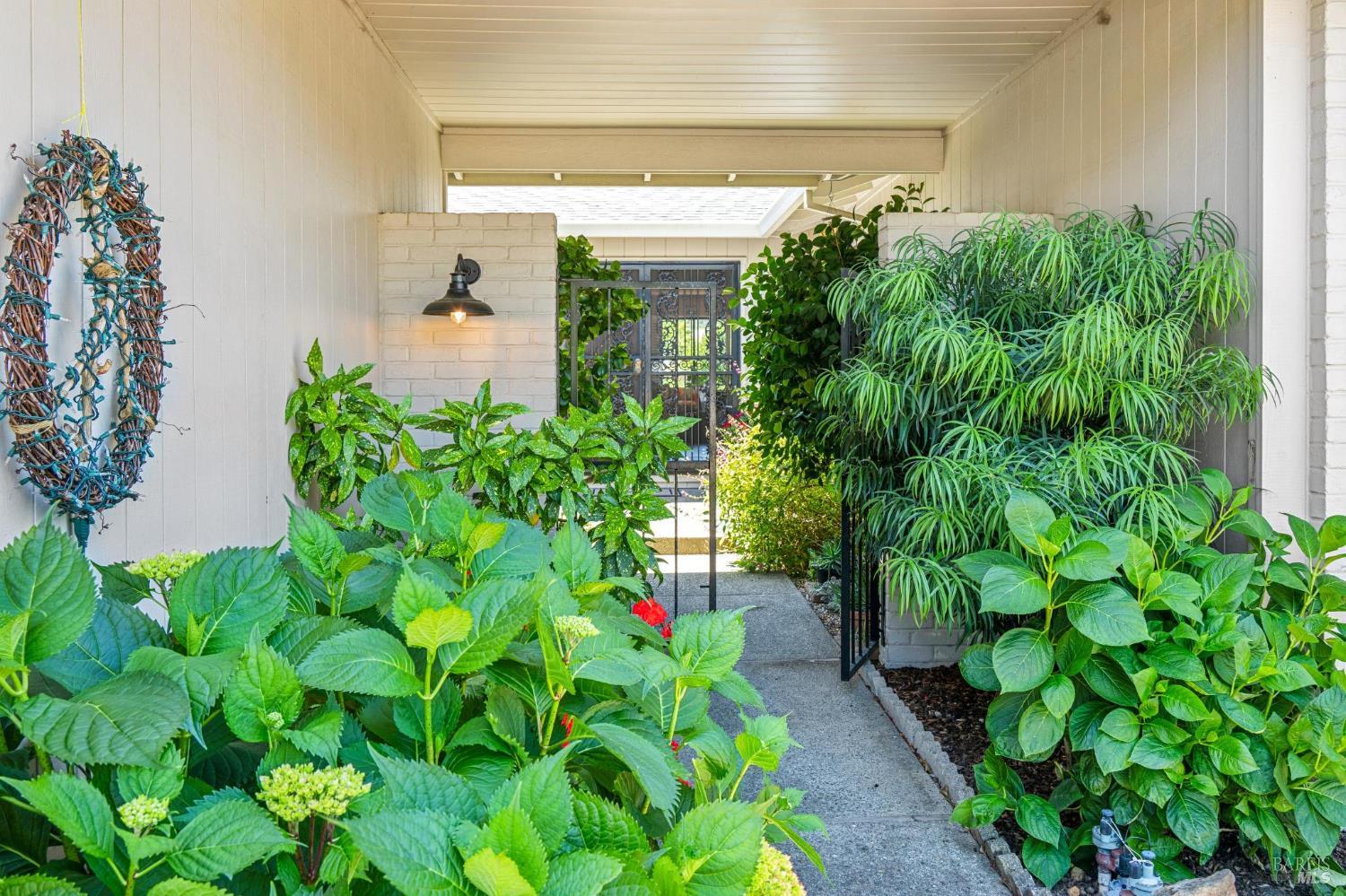 8845 Hood Mountain Circle Santa Rosa CA 95409