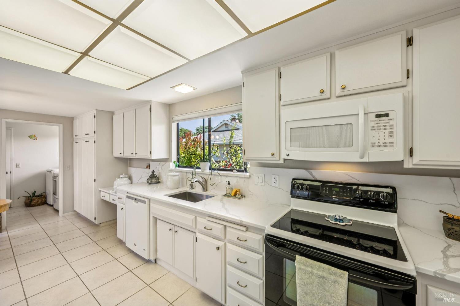 8845 Hood Mountain Circle Santa Rosa CA 95409