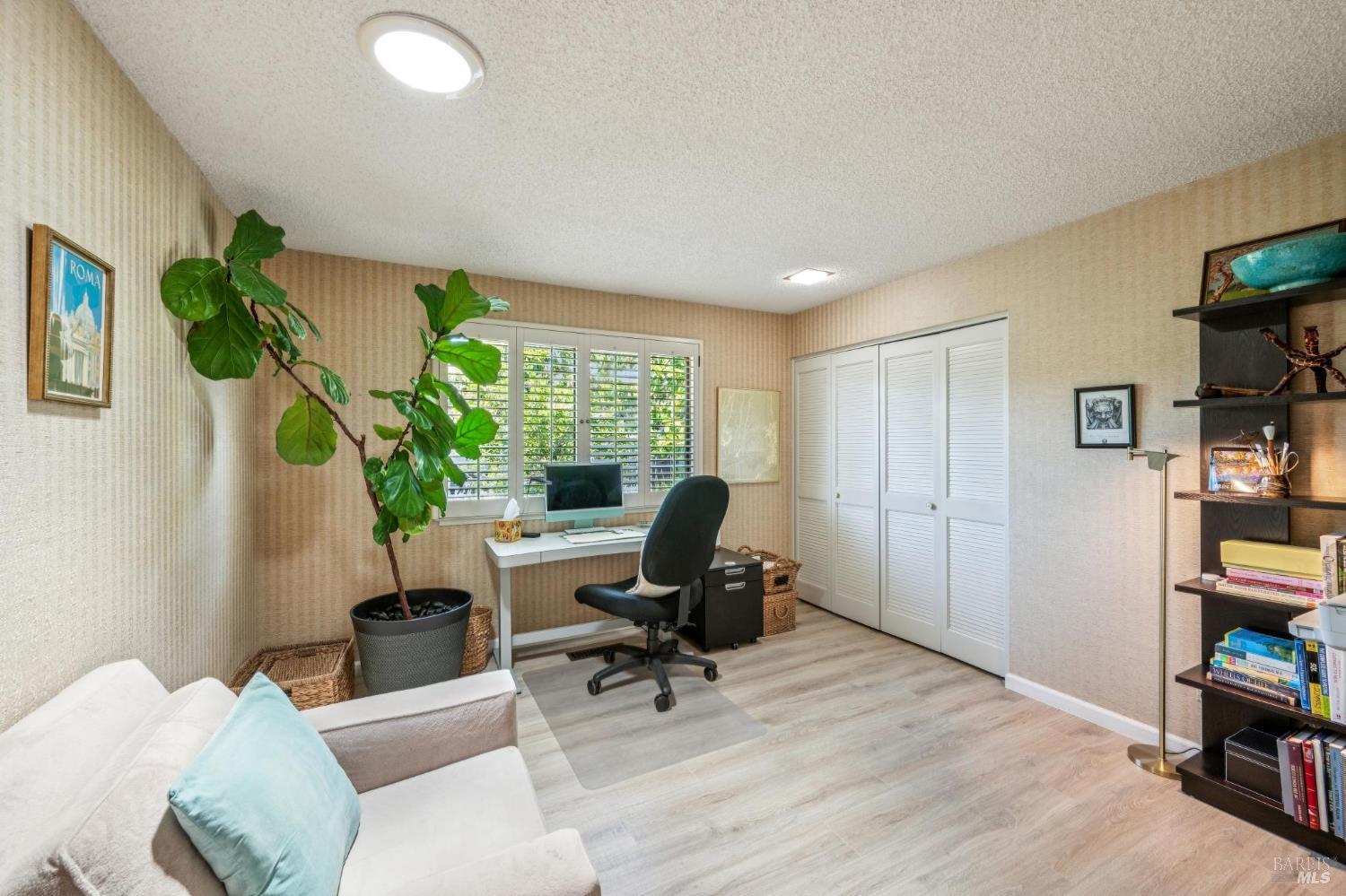 8845 Hood Mountain Circle Santa Rosa CA 95409