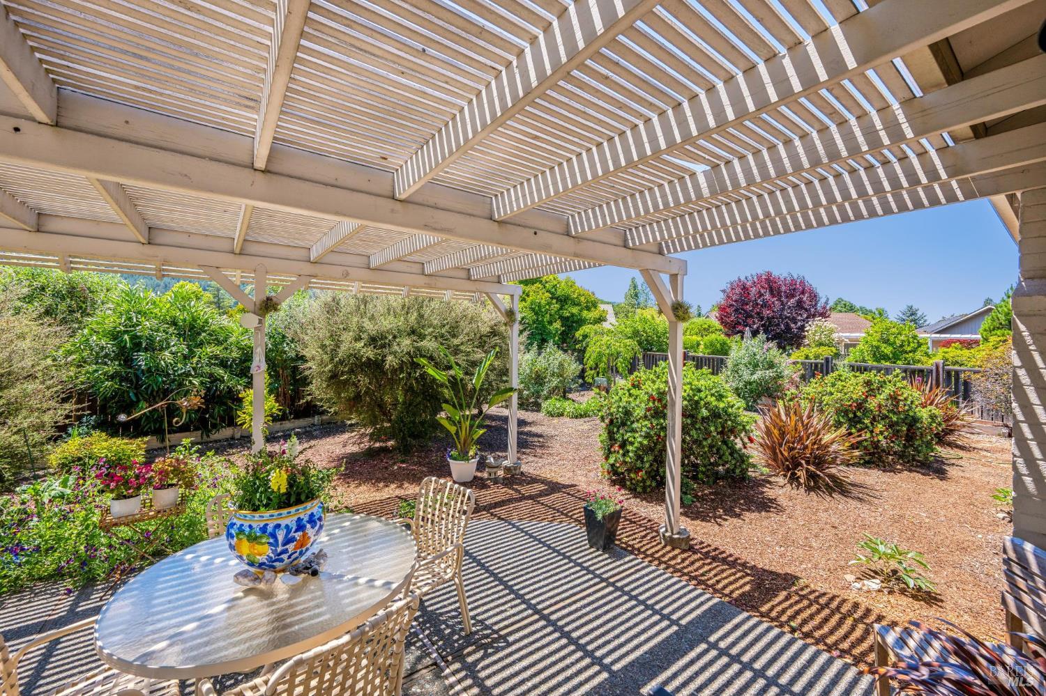 8845 Hood Mountain Circle Santa Rosa CA 95409