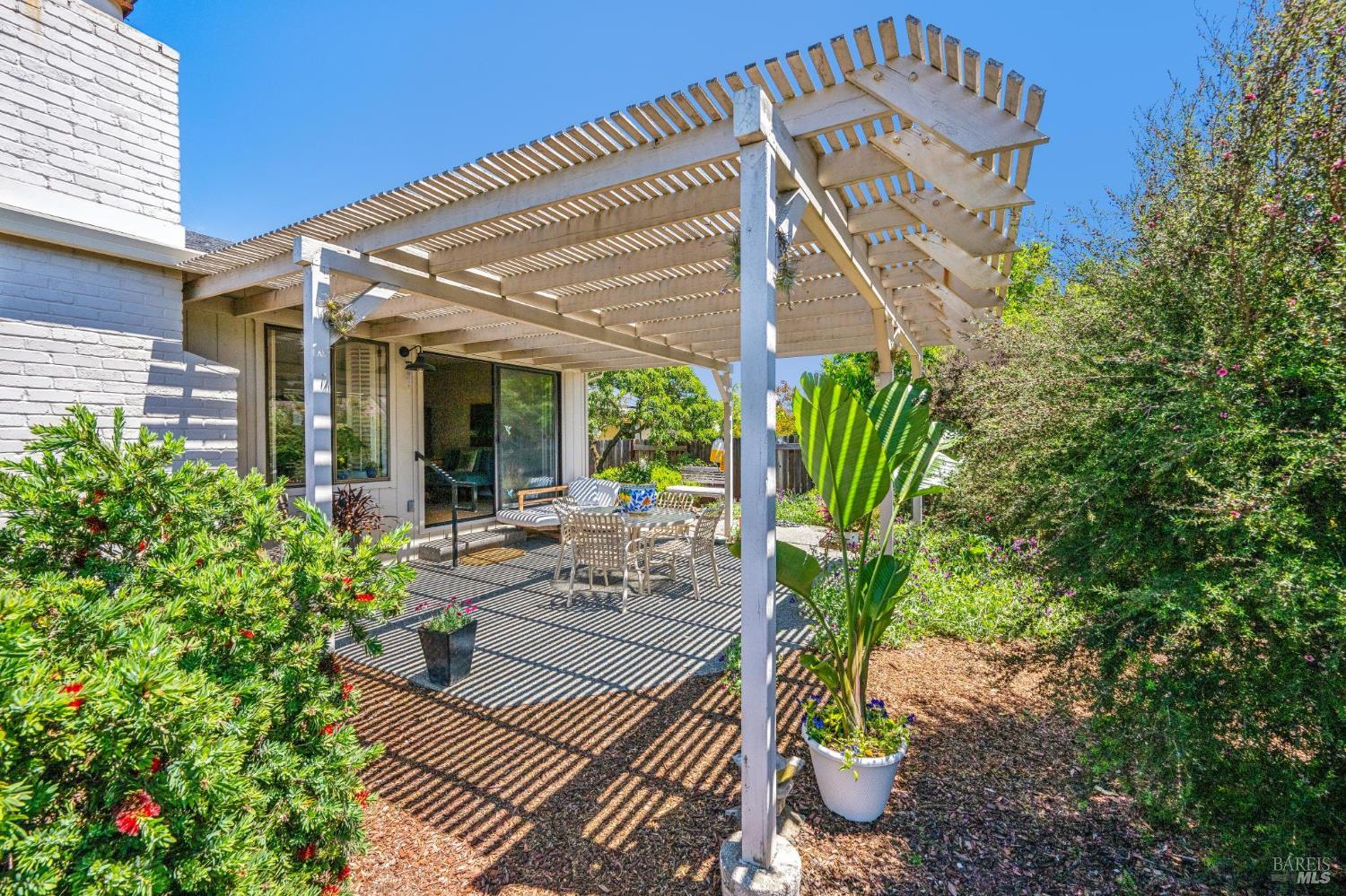 8845 Hood Mountain Circle Santa Rosa CA 95409