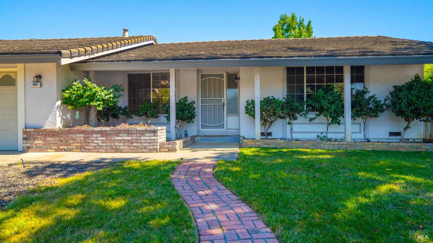 100 Cheyenne Drive Vacaville CA 95688