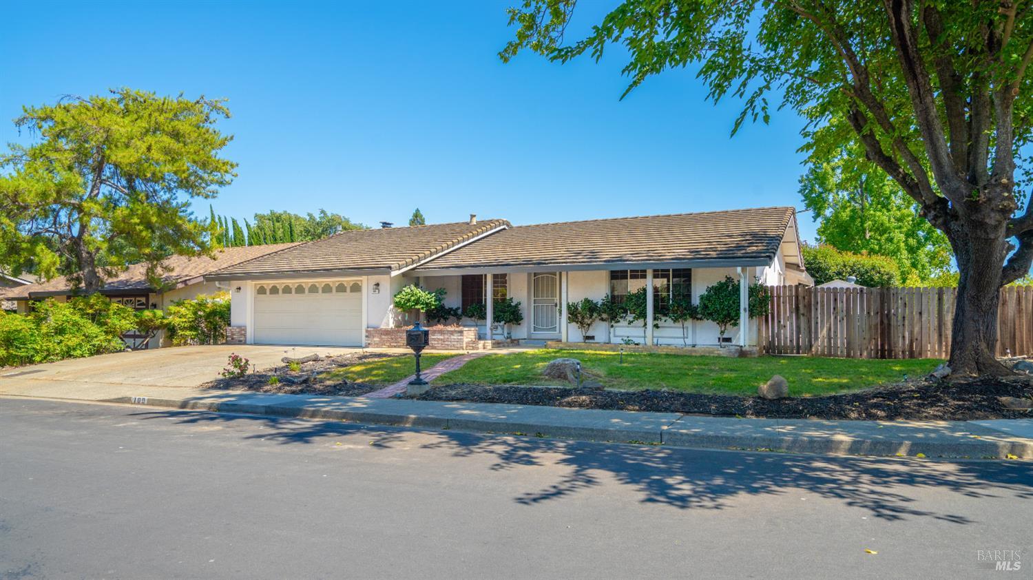 100 Cheyenne Drive Vacaville CA 95688